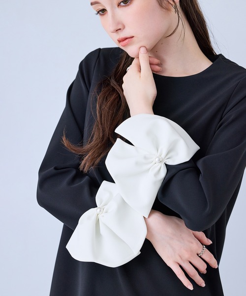 Audie a Muses（オーディアミューズ）の「バイカラーストレートシルエットワンピース（ワンピース・レディース・ブラック・42/38/40）」の10枚目の写真