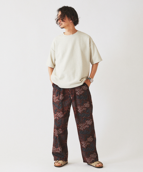 JOURNAL STANDARD relume(ジャーナルスタンダード レリューム)の「ブークレ ジャガード ニットソー(Tシャツ/カットソー・メンズ・ダークグリーン/ライトグレー/コバルトブルー・MEDIUM/LARGE)」の4枚目の写真