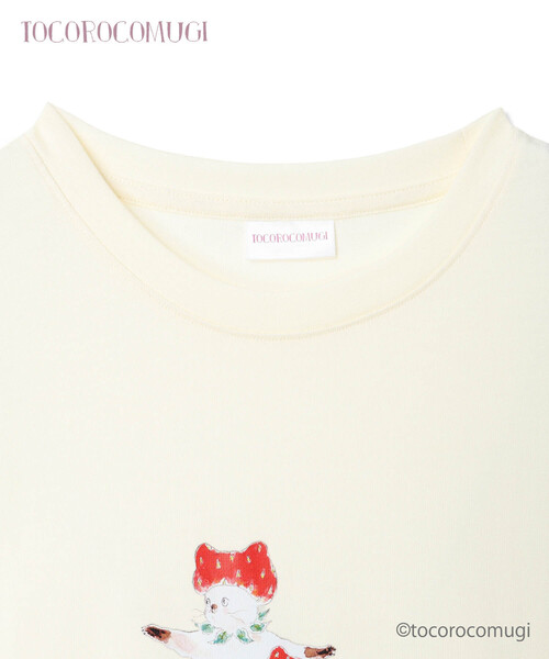 CROSSPLUS ONLINE（クロスプラスオンライン）の「トコロコムギいちごにゃんこ半袖Tシャツ（Tシャツ/カットソー・レディース・アイボリー/チャコールグレー・M/L）」の4枚目の写真