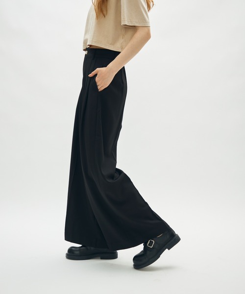 full/fill.（フルフィル）の「two tuck wide pants / 2タックワイドパンツ（スラックス・レディース・ブラック/ベージュ・FREE）」の9枚目の写真