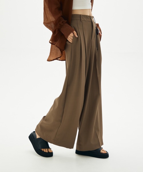 full/fill.（フルフィル）の「two tuck wide pants / 2タックワイドパンツ（スラックス・レディース・ブラック/ベージュ・FREE）」の16枚目の写真