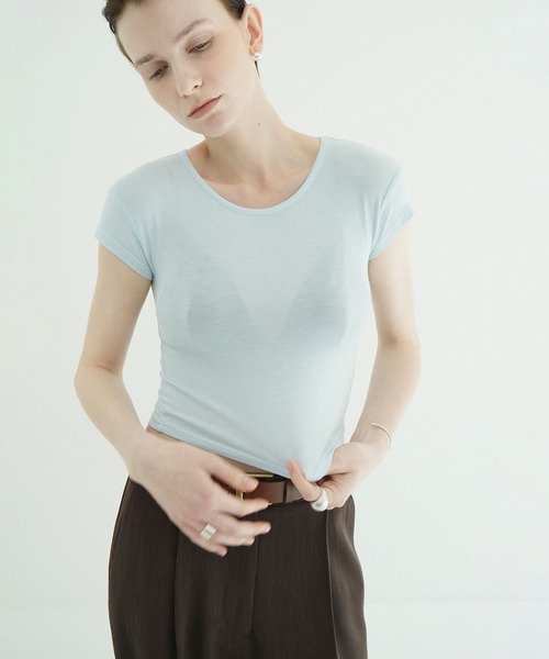 CLANE(クラネ)の「SOFT SHEER COMPACT TOPS(Tシャツ/カットソー・レディース・ブラウン/ホワイト/ブラック・1/2)」の21枚目の写真