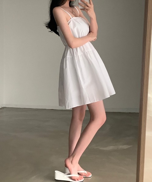 FAVORITO(ファヴォリート)の「キャミワンピース(ワンピース・レディース・ホワイト/ブラック・F)」の16枚目の写真