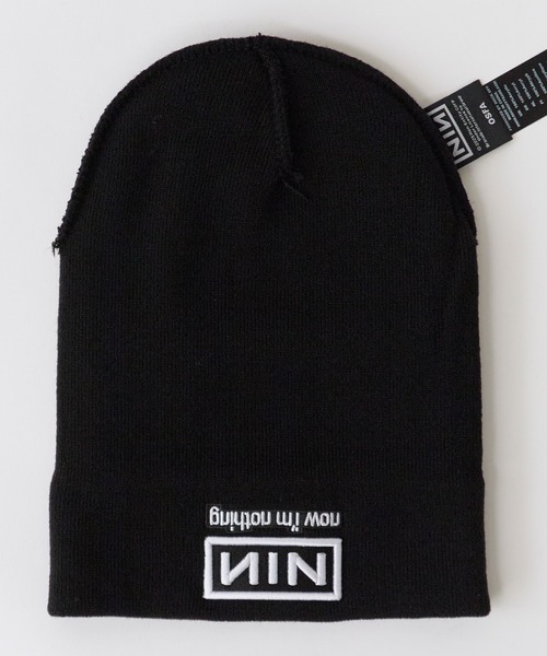 ROOPTOKYO(ループトウキョウ)の「Nine Inch Nails / ナインインチネイルズ NIN Unisex Beanie Now I'm Nothing ロゴビーニー ニット帽 ストリート メンズ 2026年秋冬 秋物(ニットキャップ/ビーニー・メンズ・ブラック・FREE)」の2枚目の写真