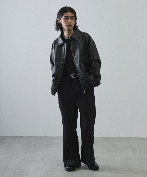 Shoowtime(ショウタイム)の「Vintage-Inspired Faux Leather Oversized Zip-Up Blouson / ヴィンテージライク合成皮革オーバーサイズジップアップブルゾン(ブルゾン・メンズ・ブラック系その他/ブラウン系その他・X-LARGE/LARGE/MEDIUM)」の15枚目の写真