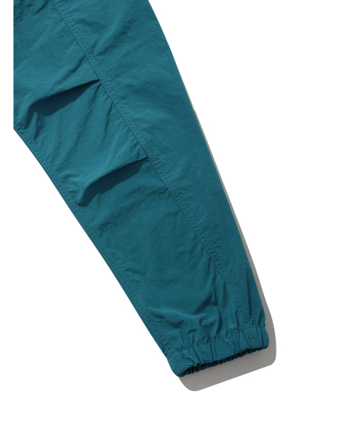 NAMERCLOTHING(ネイマークローディング)の「HOODED WIND BREAKER BLUE(ナイロンジャケット・レディース・その他・LARGE/MEDIUM/X-LARGE)」の7枚目の写真