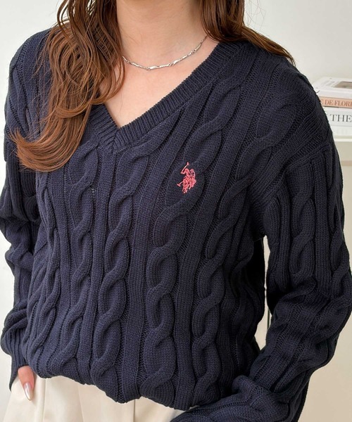 U.S. POLO ASSN.(ユーエスポロアッスン)の「GeeRA別注【U.S. POLO ASSN.】ワンポイントVネックケーブルニット(ニット/セーター・レディース・ネイビー/グレー/ベージュ・X-LARGE/LARGE/MEDIUM/SMALL)」の14枚目の写真