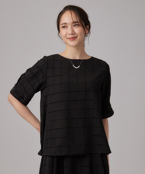 SHOO・LA・RUE(シューラルー)の「【セットアップ可/S-LL】夏でも感じられる秋気分 モールチェックタックスリーブ ブラウス(シャツ/ブラウス・レディース・ボルドー/ブルー/ブラック/ベージュ/ブラウン系その他・01/02/03/04)」の7枚目の写真