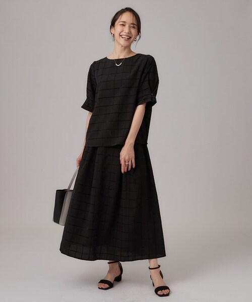 SHOO・LA・RUE(シューラルー)の「【セットアップ可/S-LL】夏でも感じられる秋気分 モールチェックタックスリーブ ブラウス(シャツ/ブラウス・レディース・ボルドー/ブルー/ブラック/ベージュ/ブラウン系その他・01/02/03/04)」の10枚目の写真