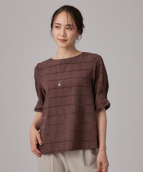 SHOO・LA・RUE(シューラルー)の「【セットアップ可/S-LL】夏でも感じられる秋気分 モールチェックタックスリーブ ブラウス(シャツ/ブラウス・レディース・ボルドー/ブルー/ブラック/ベージュ/ブラウン系その他・01/02/03/04)」の15枚目の写真