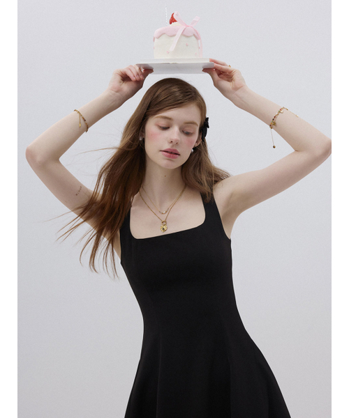 SINCETHEN(シンスゼン)の「ブラックベリー スリーブレス ミニワンピース(ワンピース・レディース・その他・SMALL/LARGE/MEDIUM)」の8枚目の写真
