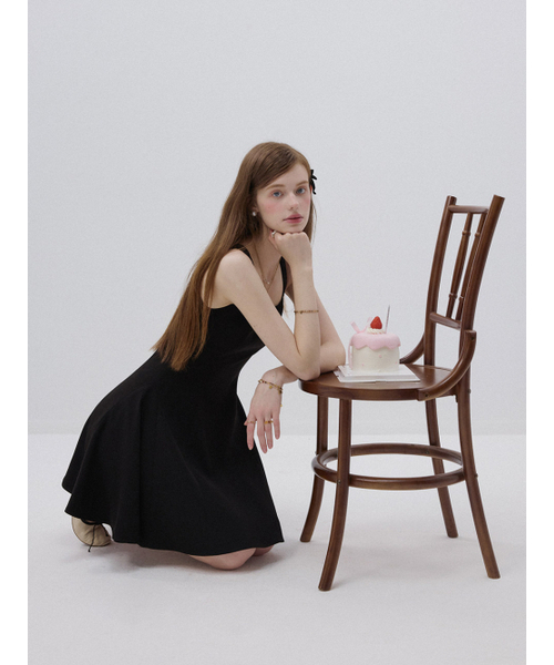 SINCETHEN(シンスゼン)の「ブラックベリー スリーブレス ミニワンピース(ワンピース・レディース・その他・SMALL/LARGE/MEDIUM)」の9枚目の写真