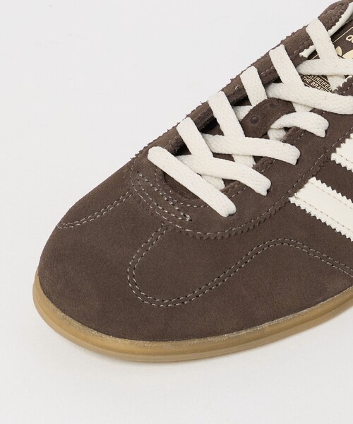 adidas Originals(アディダスオリジナルス)の「【WEB限定】<adidas Originals>ガゼル ロープロファイル スニーカー(スニーカー・レディース・ダークブラウン・23cm/24cm/23.5cm/25cm/24.5cm/22.5cm)」の12枚目の写真