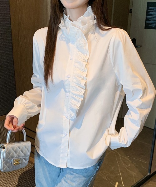 AMAJI(アマジ)の「スタンドカラー 切替デザイン コットン 長袖シャツ(シャツ/ブラウス・レディース・ホワイト・SMALL/MEDIUM/LARGE/X-LARGE)」の3枚目の写真
