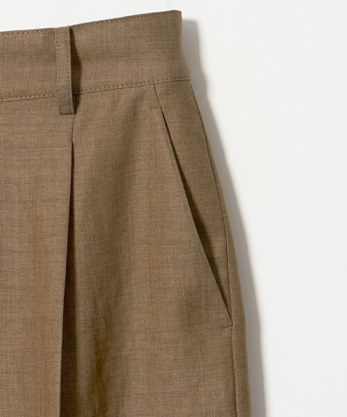 green label relaxing（グリーンレーベルリラクシング）の「［size SHORT/TALLあり］トリアセ ストレート パンツ UVカット 通気性（スラックス・レディース・ダークグレー/モカ・SHORT/TALL/36/38/40）」の18枚目の写真