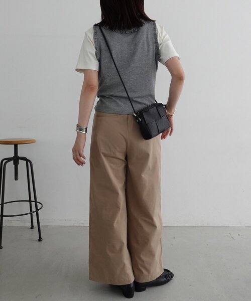 DISCOAT(ディスコート)の「【必需品がしっかり入る◎】メッシュ編みシュリンクショルダーバッグ(ショルダーバッグ・レディース・ブラック/キャメル/ボルドー/アイボリー/シルバー/ダークブラウン・FREE)」の20枚目の写真