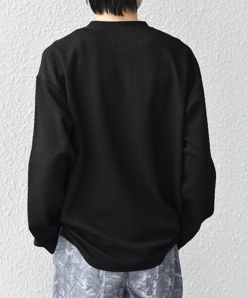 SHIPS any(シップス エニィ)の「〈洗濯機可能〉フクレ ジャカード リラックス ヘンリーネックTシャツ(ロンT)◇(Tシャツ/カットソー・メンズ・チャコールグレー/ブラック/グレー・MEDIUM/LARGE/X-LARGE)」の15枚目の写真