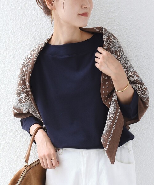 SHIPS(シップス)の「【WEB限定】〈ネックが選べる〉オーガニックコットン バリエーション ネック ロングスリーブ TEE(Tシャツ/カットソー・レディース・ブラック/パープル/ネイビー/ブラウン/オフホワイト/ホワイト系/ブラック系/ブラウン系/ネイビー系/パープル系・ONE SIZE)」の8枚目の写真