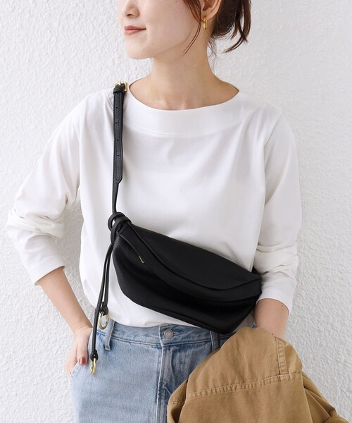 SHIPS(シップス)の「【WEB限定】〈ネックが選べる〉オーガニックコットン バリエーション ネック ロングスリーブ TEE(Tシャツ/カットソー・レディース・ブラック/パープル/ネイビー/ブラウン/オフホワイト/ホワイト系/ブラック系/ブラウン系/ネイビー系/パープル系・ONE SIZE)」の2枚目の写真