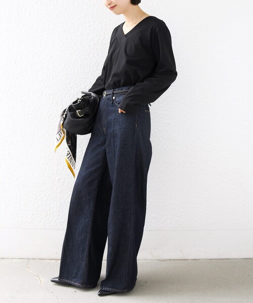SHIPS(シップス)の「【WEB限定】〈ネックが選べる〉オーガニックコットン バリエーション ネック ロングスリーブ TEE(Tシャツ/カットソー・レディース・ブラック/パープル/ネイビー/ブラウン/オフホワイト/ホワイト系/ブラック系/ブラウン系/ネイビー系/パープル系・ONE SIZE)」の13枚目の写真