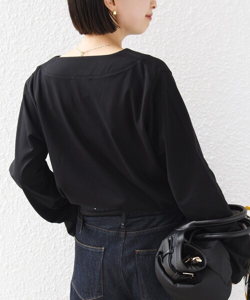 SHIPS(シップス)の「【WEB限定】〈ネックが選べる〉オーガニックコットン バリエーション ネック ロングスリーブ TEE(Tシャツ/カットソー・レディース・ブラック/パープル/ネイビー/ブラウン/オフホワイト/ホワイト系/ブラック系/ブラウン系/ネイビー系/パープル系・ONE SIZE)」の15枚目の写真