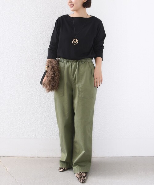 SHIPS(シップス)の「【WEB限定】〈ネックが選べる〉オーガニックコットン バリエーション ネック ロングスリーブ TEE(Tシャツ/カットソー・レディース・ブラック/パープル/ネイビー/ブラウン/オフホワイト/ホワイト系/ブラック系/ブラウン系/ネイビー系/パープル系・ONE SIZE)」の19枚目の写真