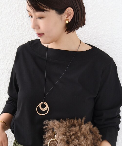 SHIPS(シップス)の「【WEB限定】〈ネックが選べる〉オーガニックコットン バリエーション ネック ロングスリーブ TEE(Tシャツ/カットソー・レディース・ブラック/パープル/ネイビー/ブラウン/オフホワイト/ホワイト系/ブラック系/ブラウン系/ネイビー系/パープル系・ONE SIZE)」の21枚目の写真