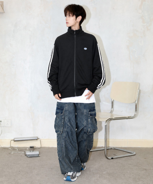 DISCUS（ディスカス）の「【DISCUS/ディスカス】ワッフル サイドライン トラックジャケット/ルーズシルエット 配色スタンドカラージップブルゾン（ジャージ・メンズ・ダークグリーン/クリーム/ネイビー/ブラック・X-LARGE/LARGE/MEDIUM）」の8枚目の写真