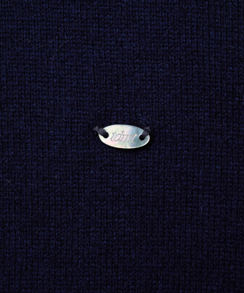 TTUDEMENT（トュードメント）の「ESSENTIAL CASH BLEND HENLEY NECK KNIT_NAVY（ニット/セーター・レディース・その他・FREE）」の5枚目の写真