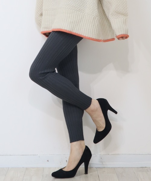 DISKEEN SURE(ディスキーンシュアー)の「リブの縦ラインで美脚見え!リブニットレギンス(その他パンツ・レディース・ブラック/ベージュ/ホワイト/グレー/チャコールグレー・FREE)」の22枚目の写真