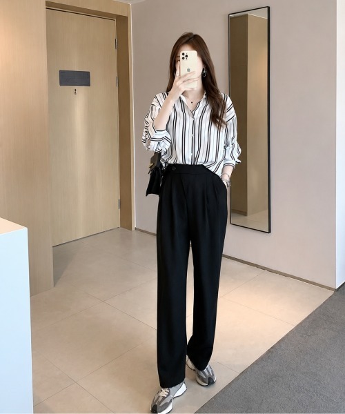 Amulet(アミュレット)の「ストライプ長袖シャツ(シャツ/ブラウス・レディース・ホワイト/ブラック・L/M/S/XL)」の8枚目の写真