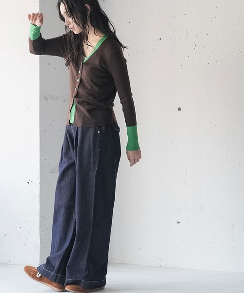 mili an deni(ミリアンデニ)の「Vネック配色ニットカーディガン(カーディガン/ボレロ・レディース・ブラック/ベージュ/ネイビー/ブラウン/グレー・M)」の15枚目の写真
