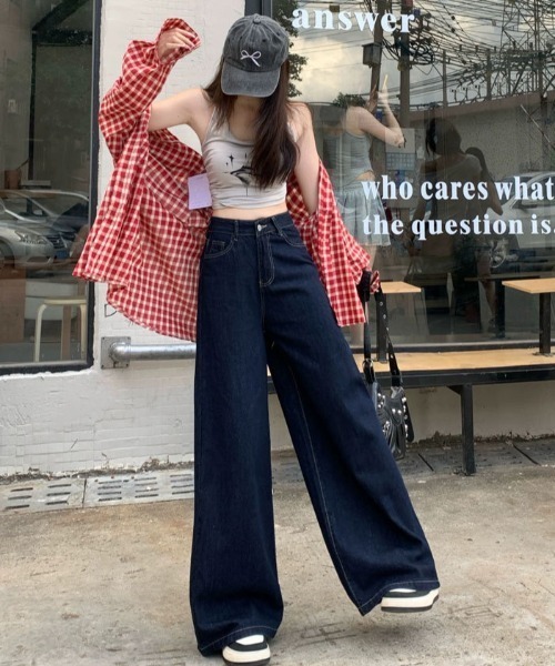 yuue' ( wear )(ユーイ)の「ハイウエストワイドバギーデニムパンツ(デニムパンツ・レディース・ネイビー・S/M/L)」の3枚目の写真
