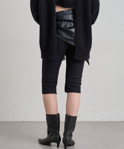 LOUNGEDRESS(ラウンジドレス)の「《ウエストゴム》カットジョーゼットハーフパンツ 秋服(その他パンツ・レディース・ブラック・FREE)」の5枚目の写真