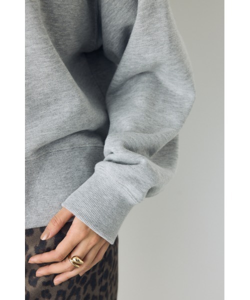AZUL by moussy(アズールバイマウジー)の「カレッジワッペンロゴ裏毛トップス 秋服 冬服 春服 スウェット トレーナー アメカジ(スウェット・レディース・ネイビー/ボルドー/杢グレー・FREE)」の17枚目の写真