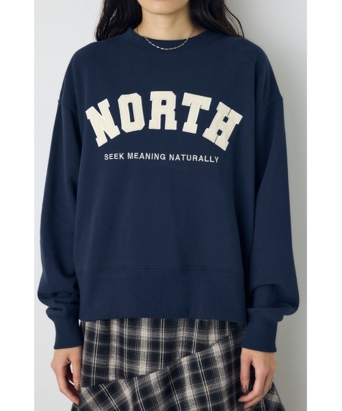 AZUL by moussy(アズールバイマウジー)の「カレッジワッペンロゴ裏毛トップス 秋服 冬服 春服 スウェット トレーナー アメカジ(スウェット・レディース・ネイビー/ボルドー/杢グレー・FREE)」の19枚目の写真