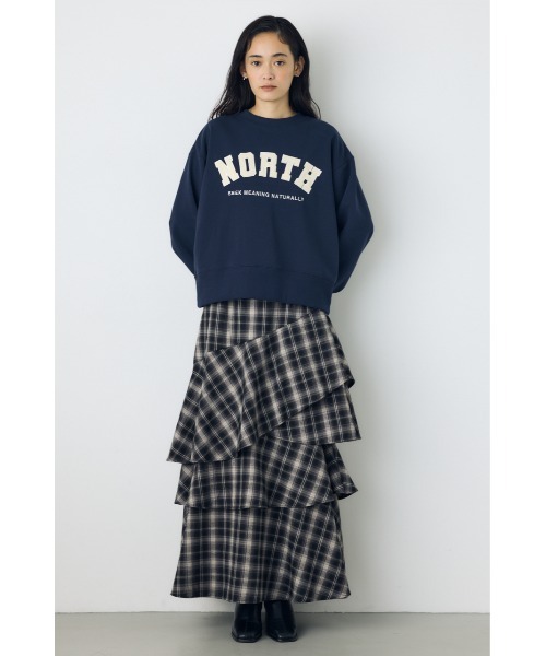 AZUL by moussy(アズールバイマウジー)の「カレッジワッペンロゴ裏毛トップス 秋服 冬服 春服 スウェット トレーナー アメカジ(スウェット・レディース・ネイビー/ボルドー/杢グレー・FREE)」の22枚目の写真