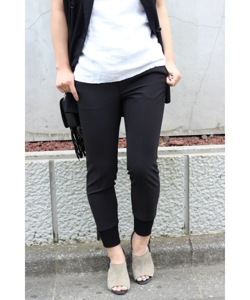 FIGARO Paris（フィガロパリ）の「PEツイルスソリブパンツ◆（その他パンツ・レディース・ブラック/キャメル・36/38）」の2枚目の写真