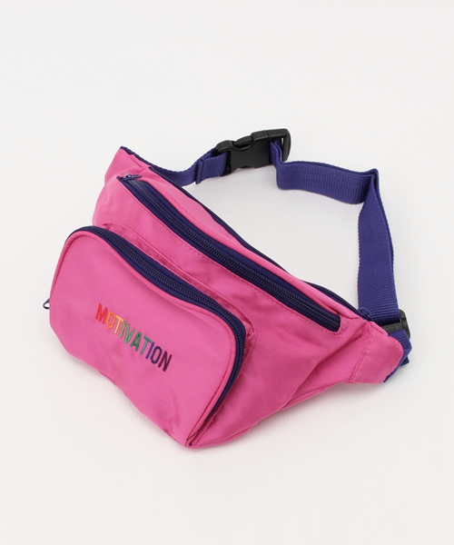 WEGO（ウィゴー）の「WEGO/ロゴウエストバッグ（ボディバッグ/ウエストポーチ・レディース・ブラック/ピンク/ホワイト・FREE）」の3枚目の写真