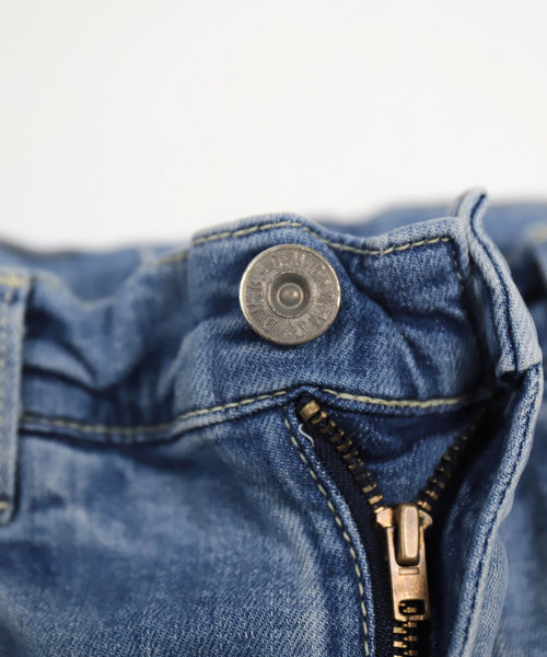 D.M.G.（ドミンゴ）の「[D.M.G. / ディーエムジー]　11ozストレッチデニム5Pアンクルスリムジーンズ（デニムパンツ・レディース・ライトインディゴブルー・L/M/SS/S）」の5枚目の写真