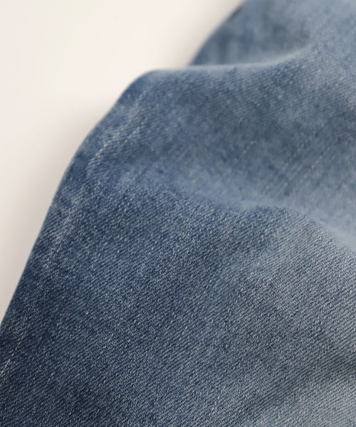 D.M.G.（ドミンゴ）の「[D.M.G. / ディーエムジー]　11ozストレッチデニム5Pアンクルスリムジーンズ（デニムパンツ・レディース・ライトインディゴブルー・L/M/SS/S）」の4枚目の写真