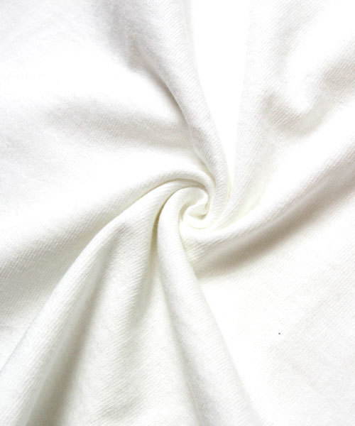 Luv maison（ラブメゾン）の「ショルダーBIGプリント･UネックTシャツ（Tシャツ/カットソー・メンズ・グレー/ホワイト×レッド/ブラック/ホワイト・L/M）」の8枚目の写真