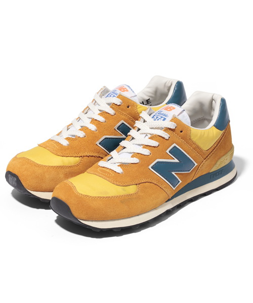 NEW BALANCE(ニューバランス)の「ML574(スニーカー・メンズ・グレー/ネイビー/イエロー/レッド・26/26.5/27/27.5/28)」の1枚目の写真