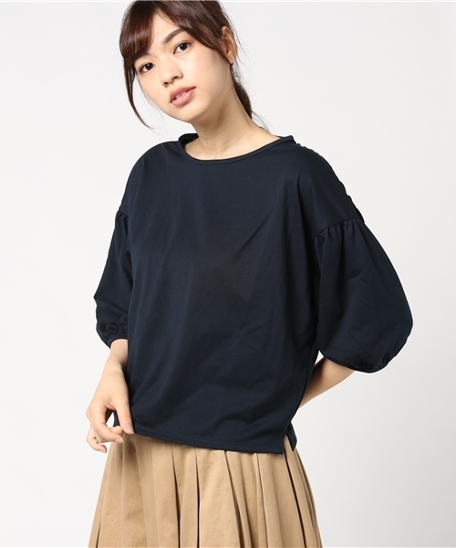 earth music&ecology(アースミュージックアンドエコロジー)の「・ギャザースリーブプルオーバー(Tシャツ/カットソー・レディース・アイボリー/キャメル/ネイビー/ボルドー・FREE)」の14枚目の写真
