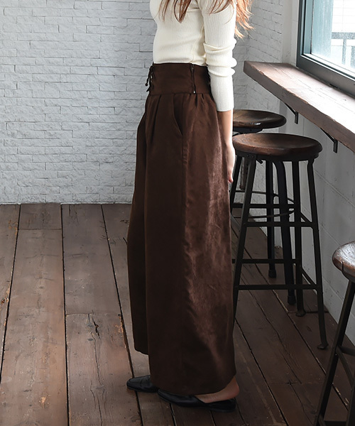 Luz Llena（ラズレナ）の「[コルセットベルト付き]フェイクスウェードパンツ（その他パンツ・レディース・ブラウン/ベージュ・MEDIUM）」の7枚目の写真