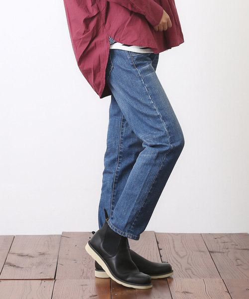 CUBE SUGAR(キューブシュガー)の「ストレッチデニムスリムストレートパンツ(デニムパンツ・レディース・インディゴブルー/サックスブルー・M/S)」の1枚目の写真