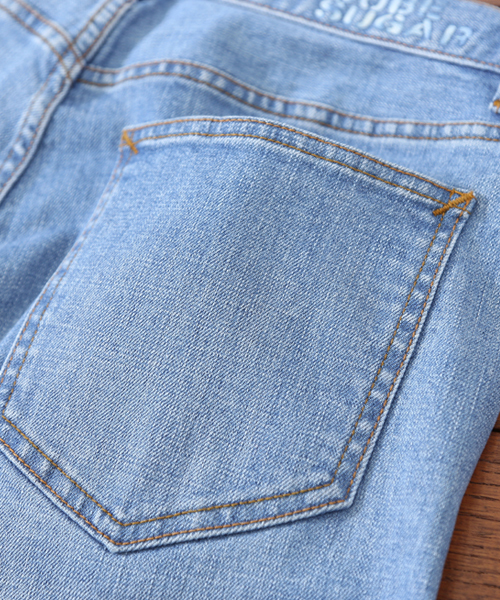 CUBE SUGAR(キューブシュガー)の「ストレッチデニムスリムストレートパンツ(デニムパンツ・レディース・インディゴブルー/サックスブルー・M/S)」の12枚目の写真