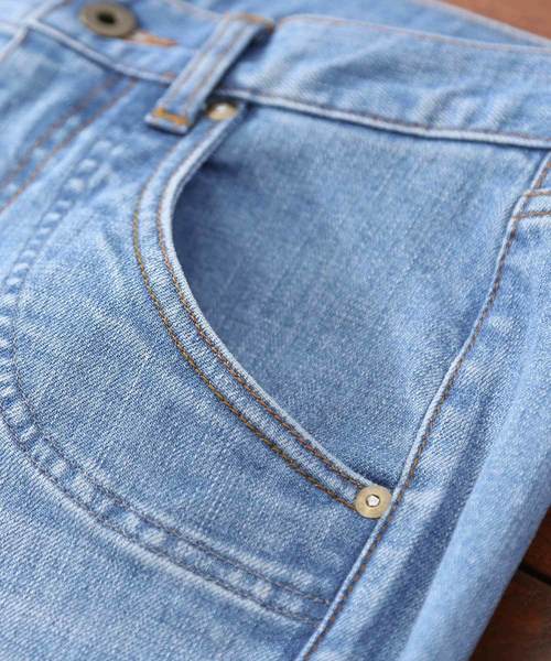 CUBE SUGAR(キューブシュガー)の「ストレッチデニムスリムストレートパンツ(デニムパンツ・レディース・インディゴブルー/サックスブルー・M/S)」の22枚目の写真