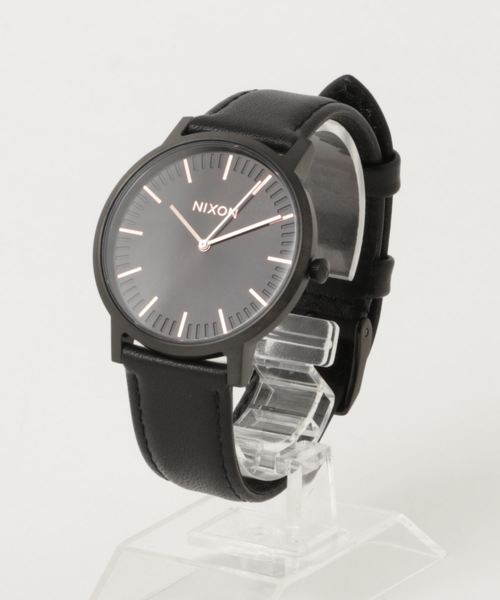 NIXON(ニクソン)の「THE PORTER LEATHER NA1058957-00 ALL BLACK / ROSE GOLD(アナログ腕時計・メンズ・ブラック・FREE)」の3枚目の写真