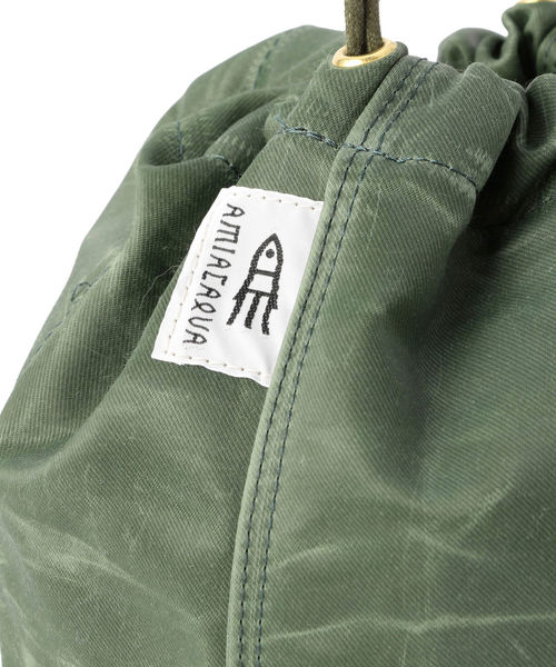 SHIPS(シップス)の「AMIACALVA(アミアカルヴァ): POUCH ポーチ(ショルダーバッグ・メンズ・グレー/ブラック/オリーブ・ONE SIZE)」の9枚目の写真